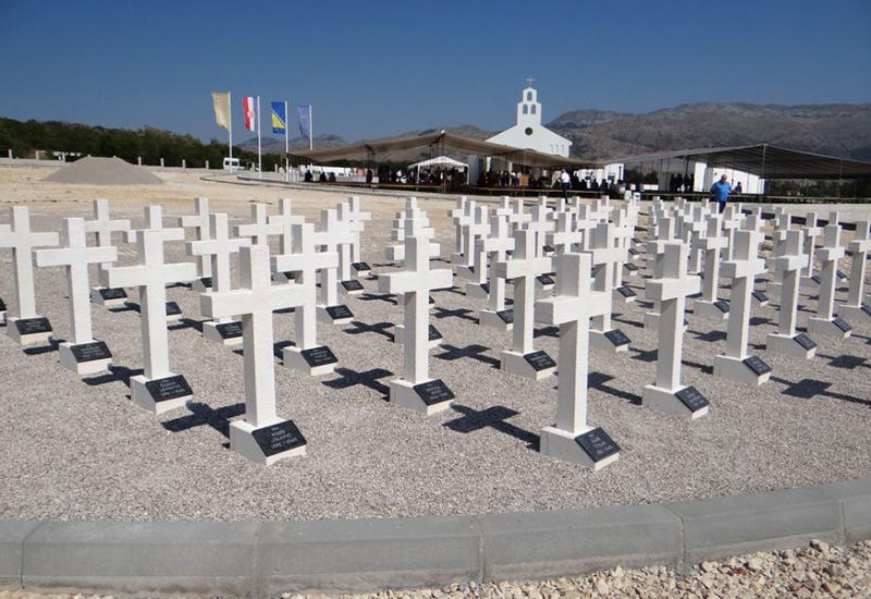 Goranci: Ovaj vikend blagoslov 342 križa za žrtve s područja Brotnja