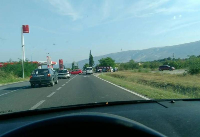  - Dvije osobe ozlijeđene u prometnoj nesreći na Ortiješu