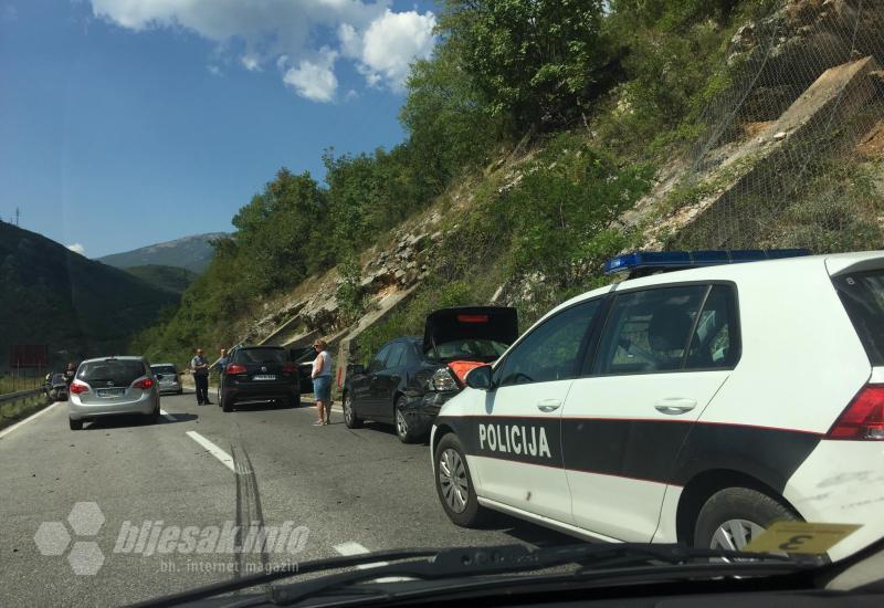 Mostar – Jablanica: U prometnoj ozlijeđene tri osobe