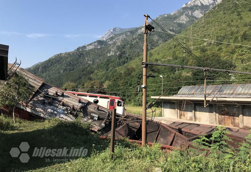 Sudar vlakova kod Jablanice, dvije osobe smrtno stradale - Strojovođe traže ostavke premijera i ministra