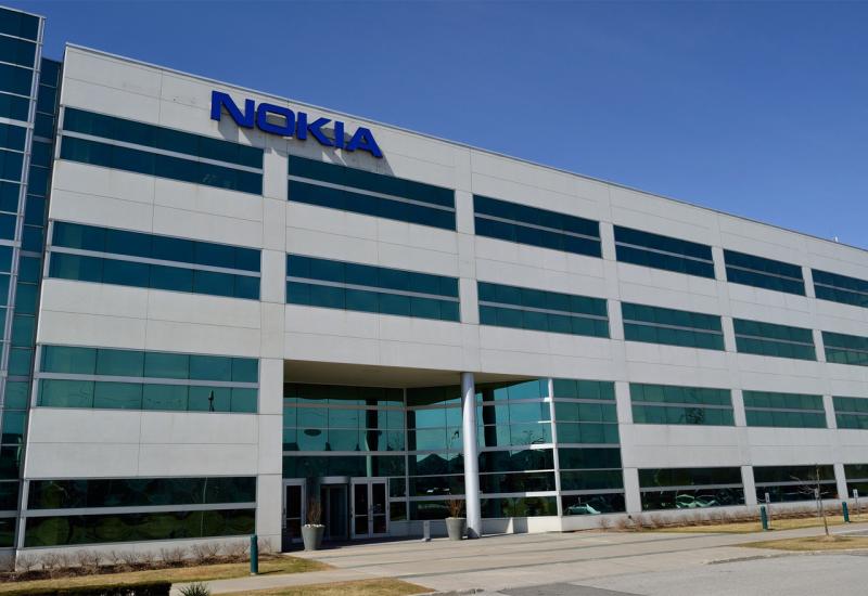 Nokia priprema smartphone s pet stražnjih kamera
