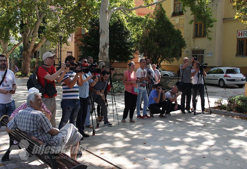 EU ozbiljno zabrinuta zbog ugrožavanja slobode medija u BiH