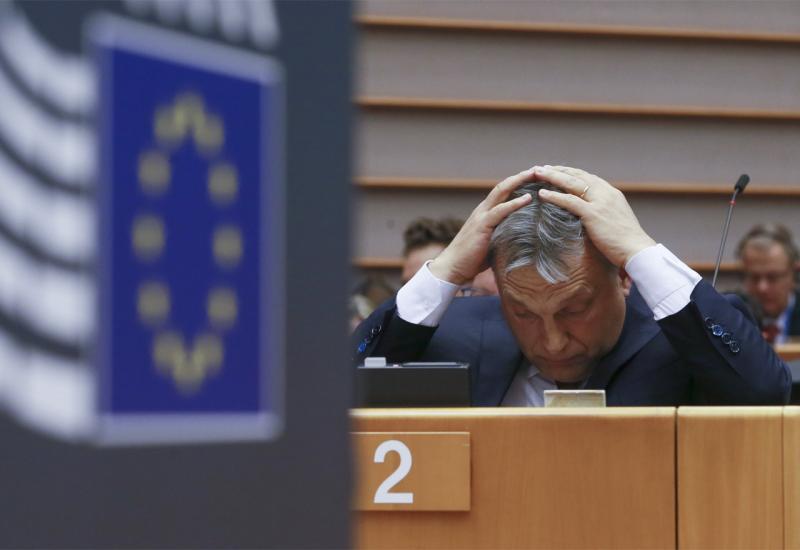 Viktor Orban - Europa umire a nikako da umre
