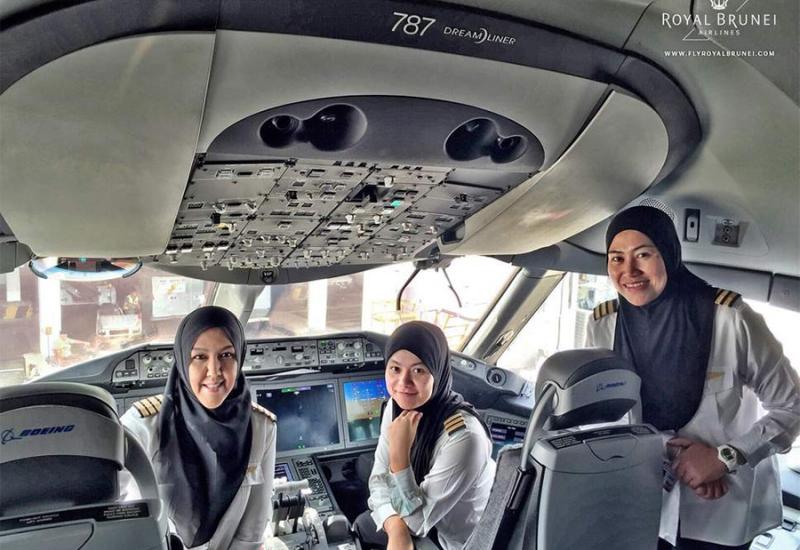  - Žene u Saudijskoj Arabiji na pozicijama kopilota i stjuardesa