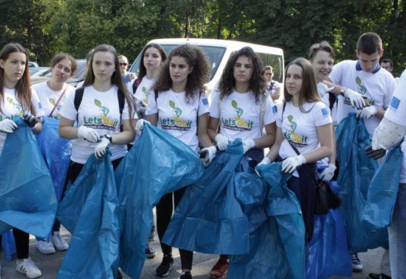  -  Volonteri čistili u 60 općina i gradova širom BiH  
