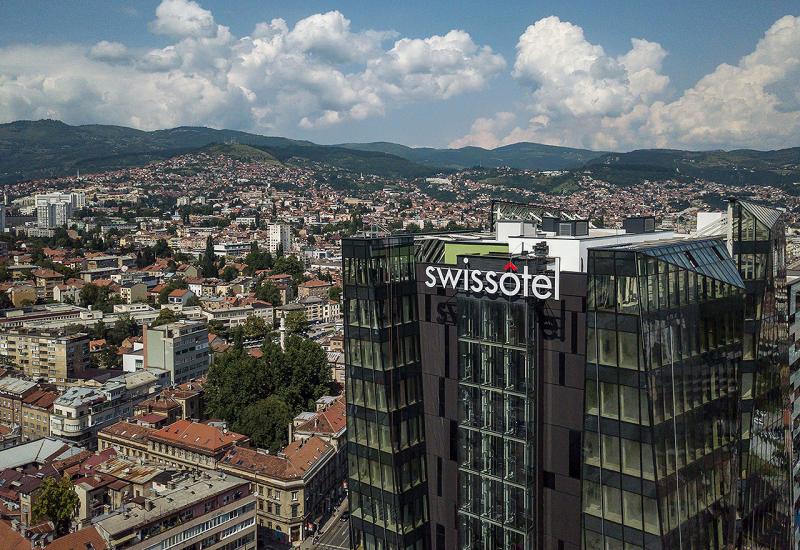 Hotel je smješten u samom centru Sarajeva - Novootvoreni luksuzni hotel Swissotel Sarajevo opremljen madracima MojSan