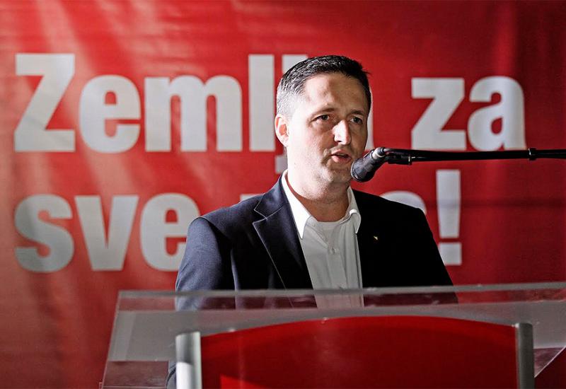Bećirović: Prihvaćanje HDZ-ovog prijedloga izmjena Izbornog zakona značilo bi veleizdaju BiH