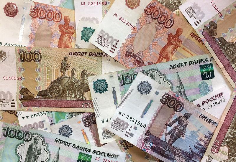 Rusija predstavila mjere za smanjivanje ovisnosti od dolara