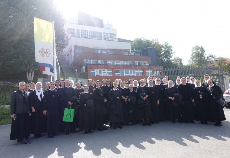 Sa seminara - U Sarajevu održan seminar za medicinske sestre redovnice