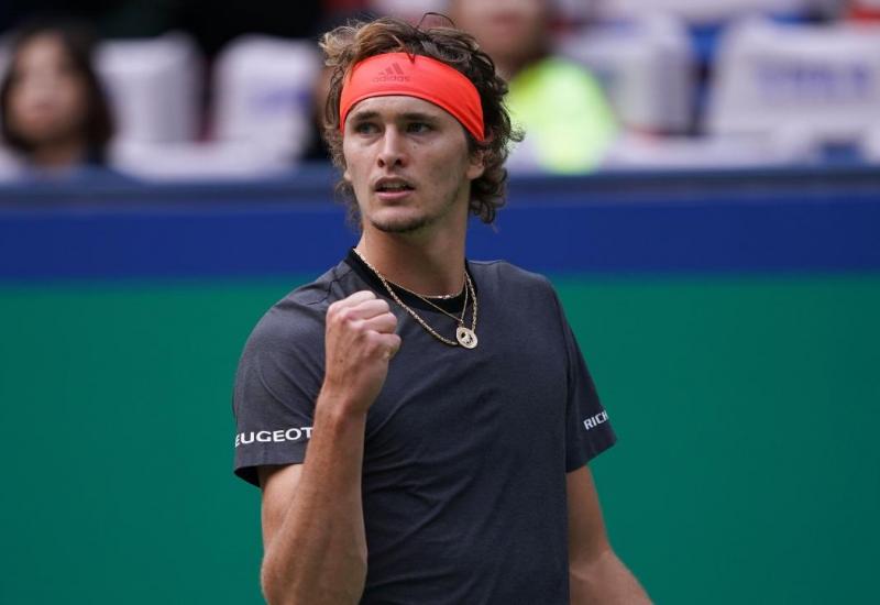 Zverev izbacio Federera na Masters turniru u Šangaju