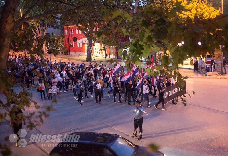 Prosvjed  - Poruka iz Mostara: Mi nismo glasali za Komšića