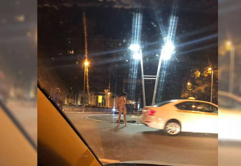Potpuno gol muškarac zbunio prolaznike u Mostaru