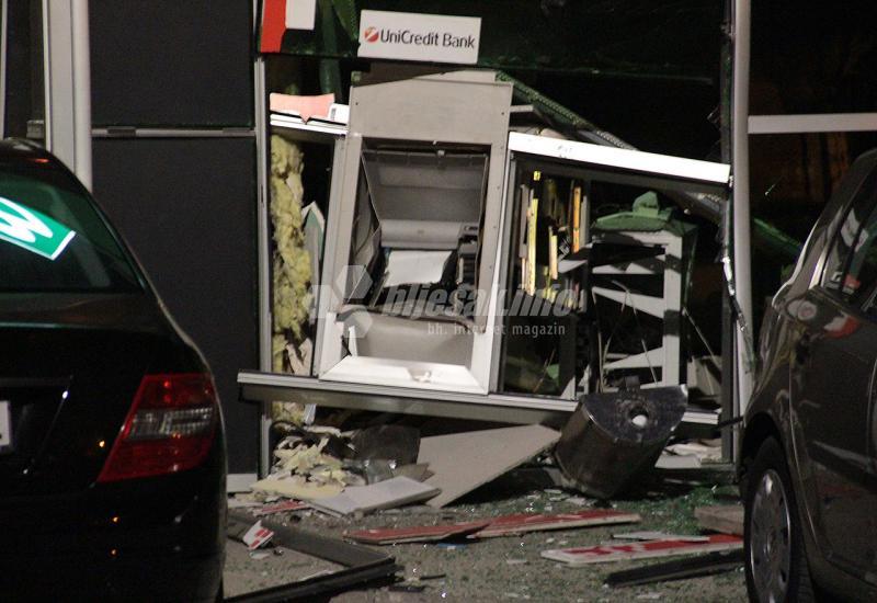 Eksplozija i pucnjava u Drinovcima: Pljačkaši raznijeli bankomat