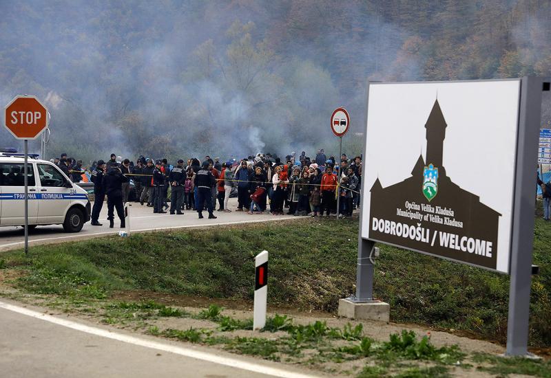 Policija je zaustavila migrante - Maljevac: Migranti ne odustaju od namjere da napuste BiH