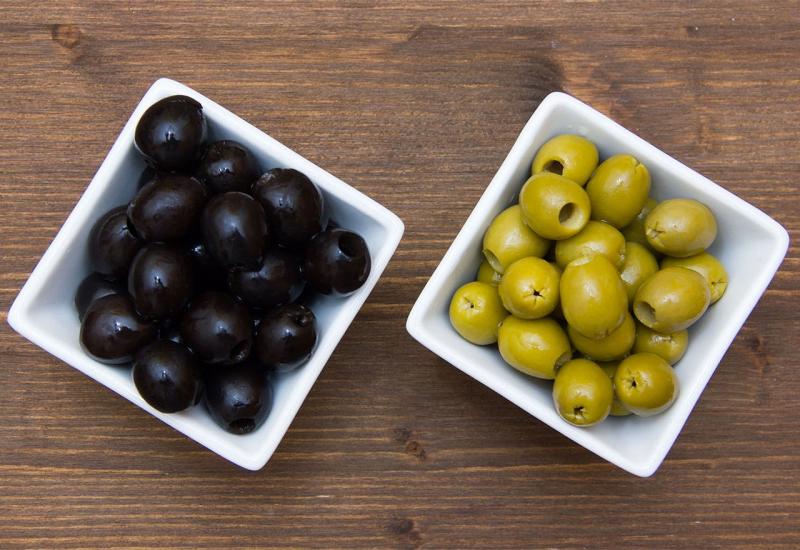 Znate li razliku između crnih i zelenih maslina?