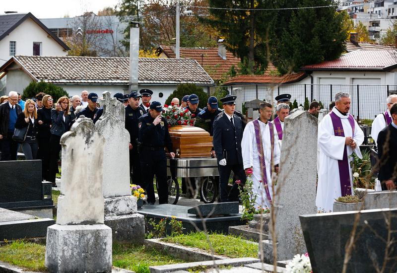 U Sarajevu sahranjeni ubijeni policajci