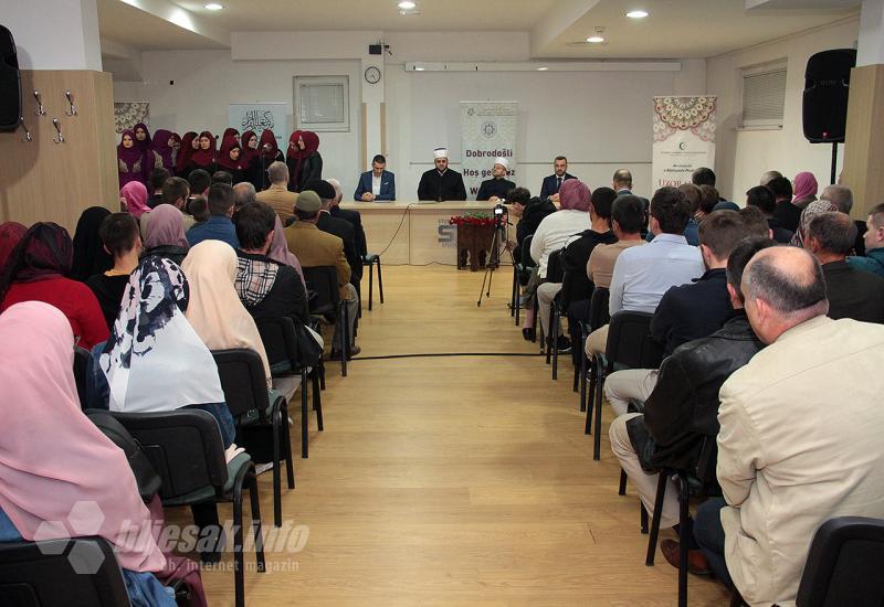 U Mostaru započela jednomjesečna manifestacija o poslaniku Muhammedu