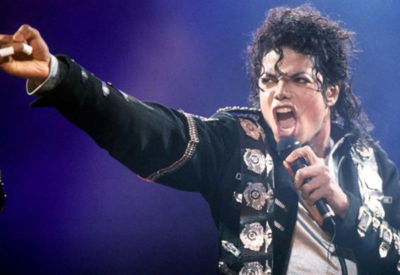 Michael Jackson - Legendarna crna jakna Michaela Jacksona prodana za 298.000 $