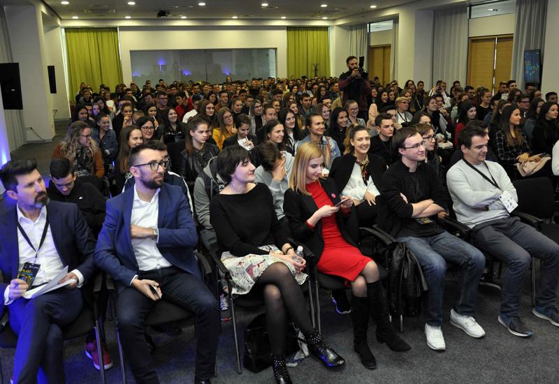 Konferencija Mladi u digitalnom dobu u Mostaru - Mladi u Mostaru pozvani na razvoj karijere u digitalnim industrijama