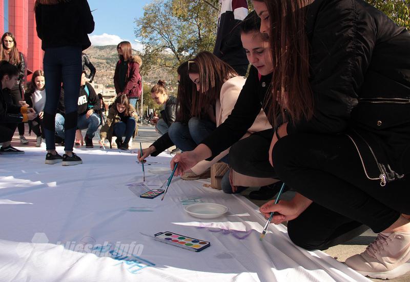 Zabava i druženje - Mostar: Srednjoškolci proslavili svoj dan