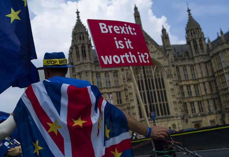 Britanski i europski dužnosnici raspravljaju o mogućim odgodama Brexita