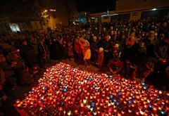 Molitva, svijeće i poštovanje iz Mostara za Vukovar