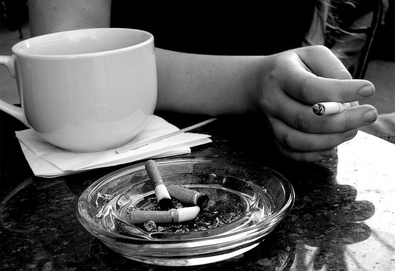 Mostarci traže zabranu pušenja u javnim prostorima
