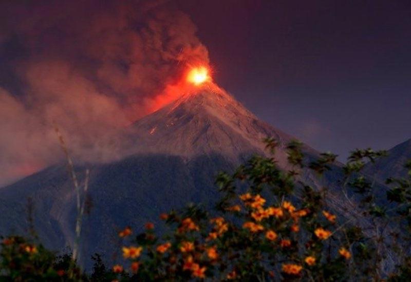 Vulkan Fuego: Probudilo se čudovište