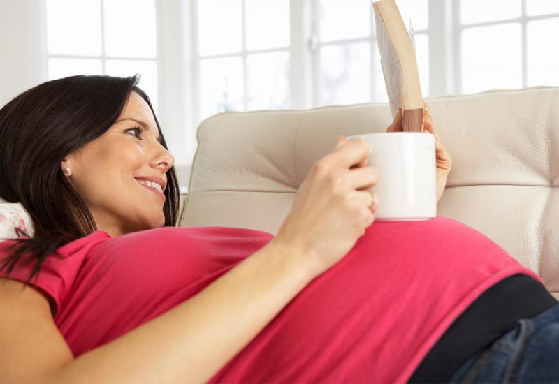 Treba li se za vrijeme trudnoće smanjiti unos kofeina?