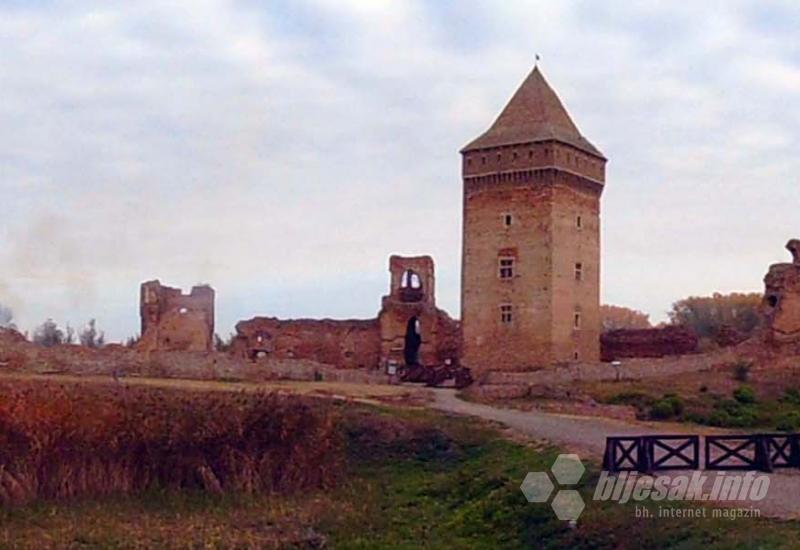 Utvrda - Bač, nekad prijestolnica, danas zaboravljen od svih