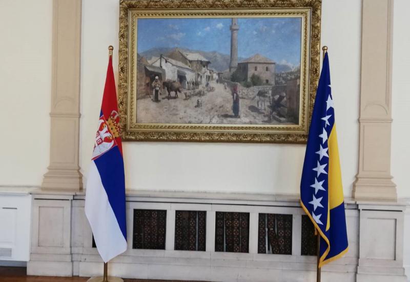 Zastave u Predsjedništvu BiH - Ombudsmani za ljudska prava se ne bave pitanjem zastave - neuređeno pitanje