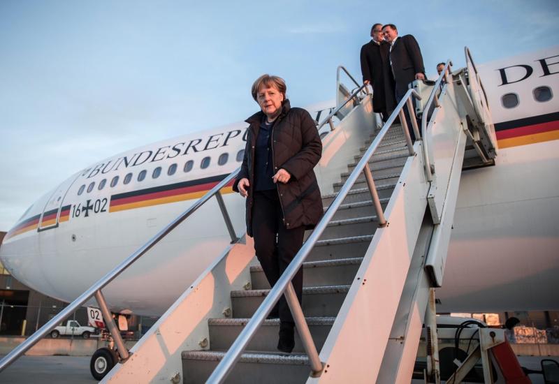 Istraga o kvaru aviona Angele Merkel