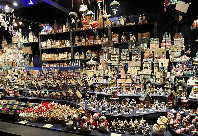  Tradicionalni Božićni trg - Njemačka: Božićni trg mami uzdahe od 14. stoljeća