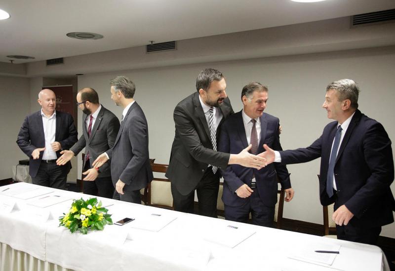  - Šestorka potpisala sporazum o formiranju vlasti u KS, Edin Forto mandatar Vlade 