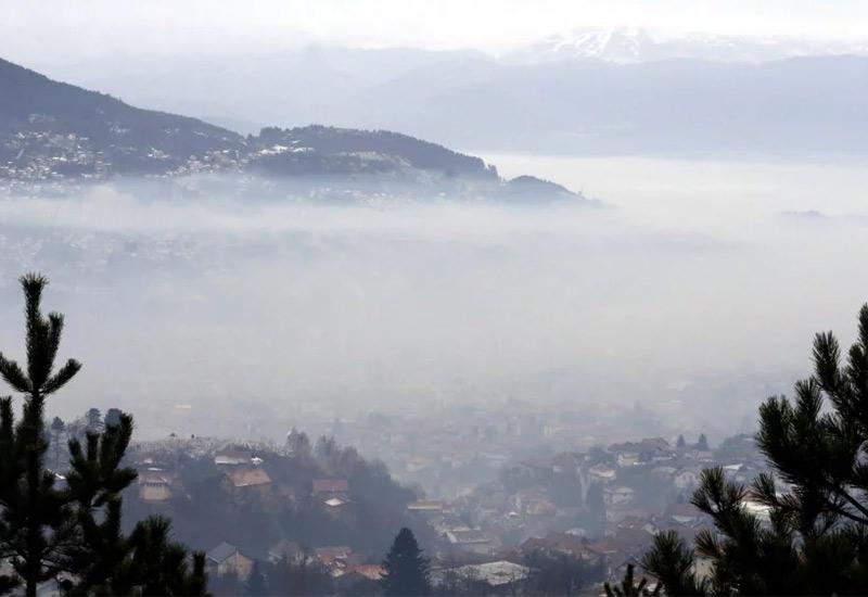 Sarajevski zrak: Krivi mediji, male peći i veleposlanstvo 