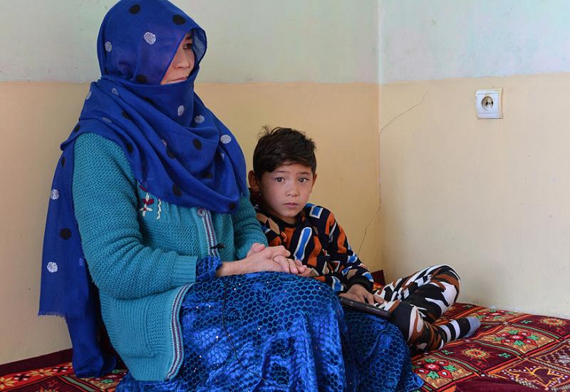 Dječak s Messijevim dresom morao pobjeći iz Afganistana zbog prijetnji talibana