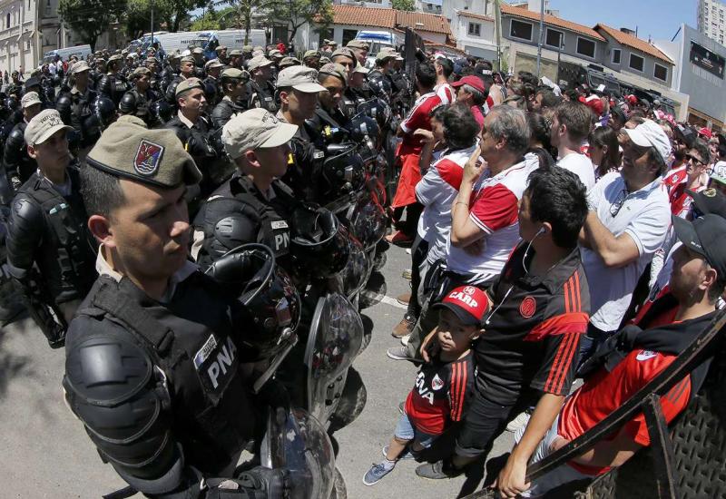 Slavlje u Buenos Airesu izmaklo kontroli: Velik broj ozlijeđenih i uhićenih