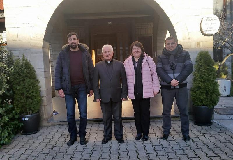 Caritas će pomagati starije osobe na području Bos. Grahova i Drvara