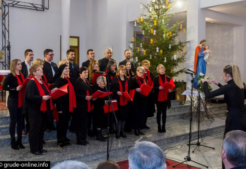 14. adventsko-božićni koncert  - Tihaljina: Održan tradicionalni 14. adventsko-božićni koncert  