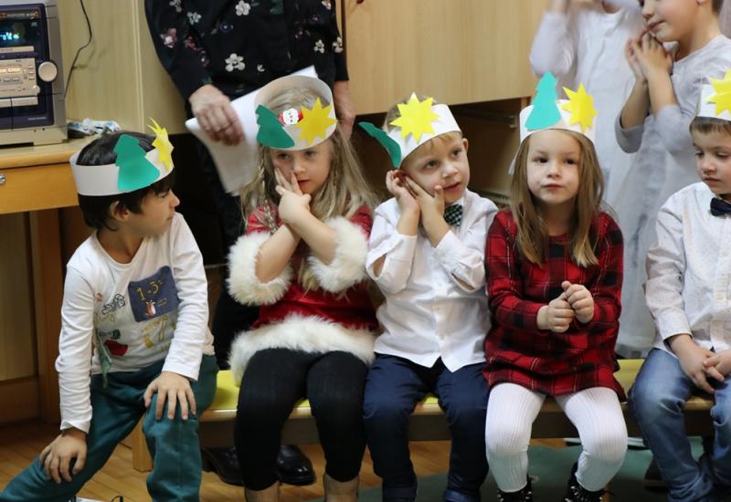 Mališani dječjeg vrtića ''Trnoružica'' održali božićni koncert