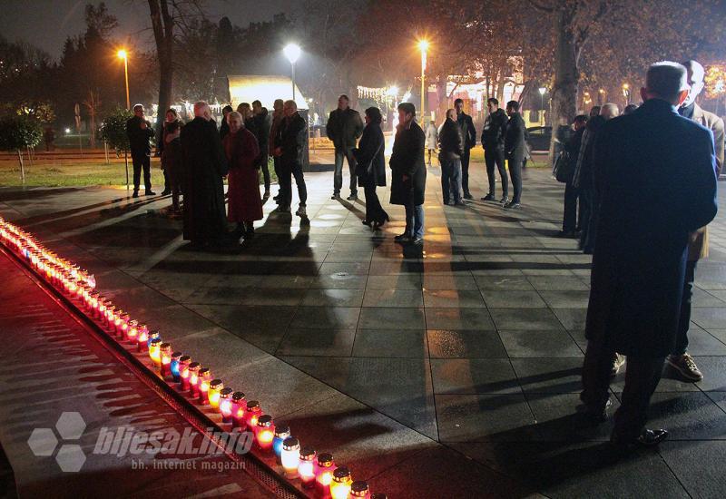 Svijeće u Mostaru za žrtve Križančeva Sela