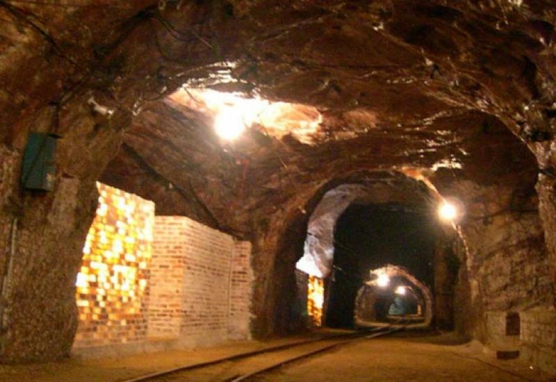 Rudnik -  Ruski spasioci pronašli osam tijela nakon požara u rudniku Uralkali