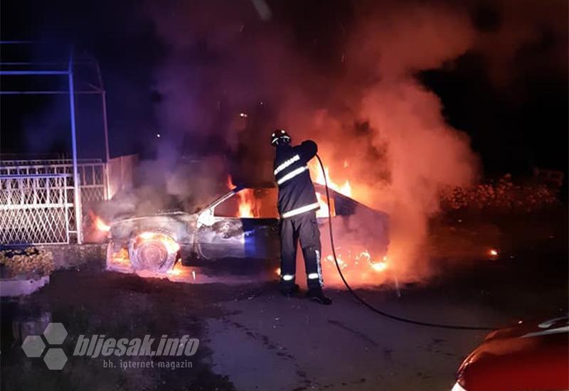 Požar na automobilu u Čapljini - U Čapljini izgorio osobni automobil