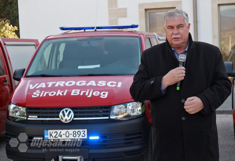 Miro Kraljević - Vatrogascima u ŽZH uručena nova vozila vrijedna 600.000 KM