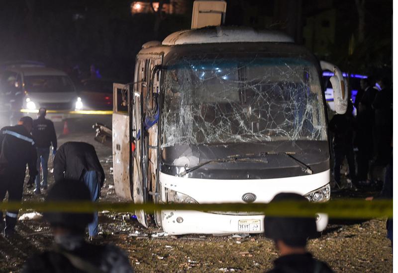 Egipat: U bombaškom napadu na turistički autobus poginule četiri osobe