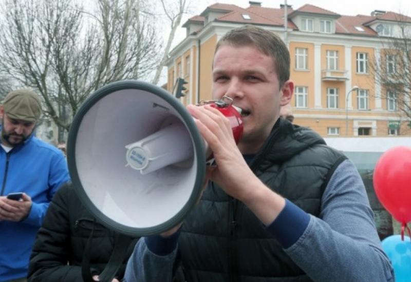 Stanivuković: Podnijet ćemo kaznene prijave protiv policijskog inspektora