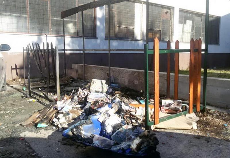 Mostar: Zapaljeni novi kontejneri za selektivno odvajanje otpada