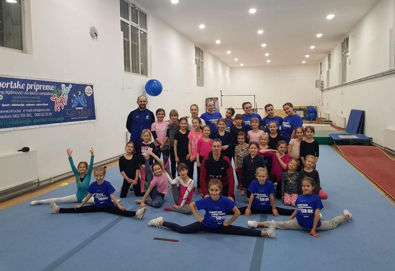 Hrvatski cheerleading klub Široki na mini pripremama u Zenici