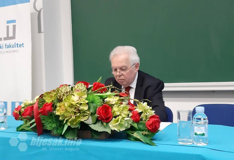 Ruski veleposlanik u BiH Peter Ivancov na Filozofskom fakultetu Sveučilišta u Mostaru - Ne treba se pitati ili NATO ili Rusija