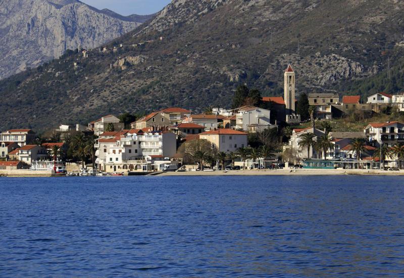 Fabrika duhana d.d. Mostar potražuje nekretninu u Dalmaciji